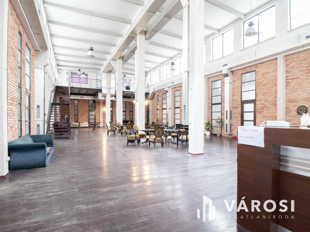 Amerikai életérzés Óbudán szenzációs, 1000 m2 loft irodában