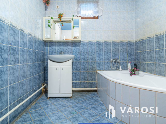 Családi ház Kőtelken