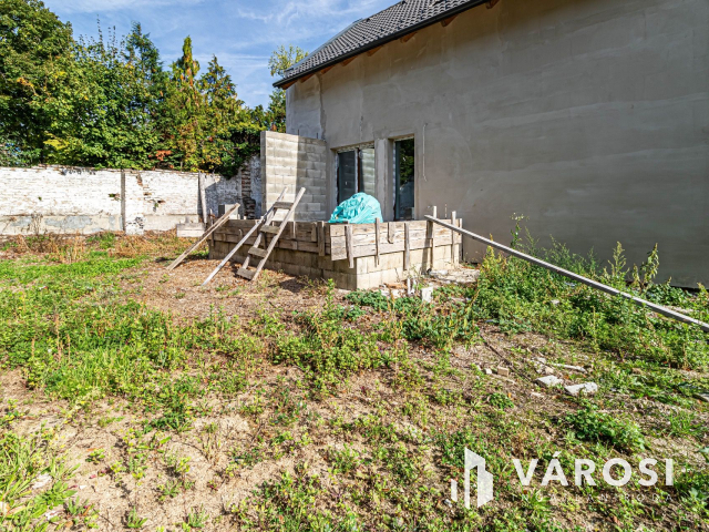 Modern új otthon Keszthelyen - b