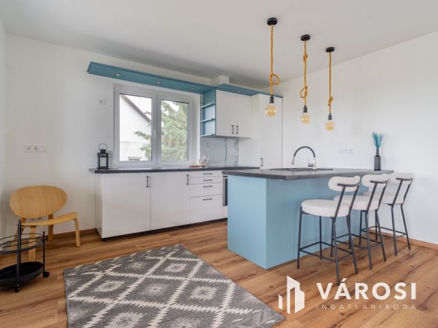 Panorámás luxus lakás Balatonföldváron