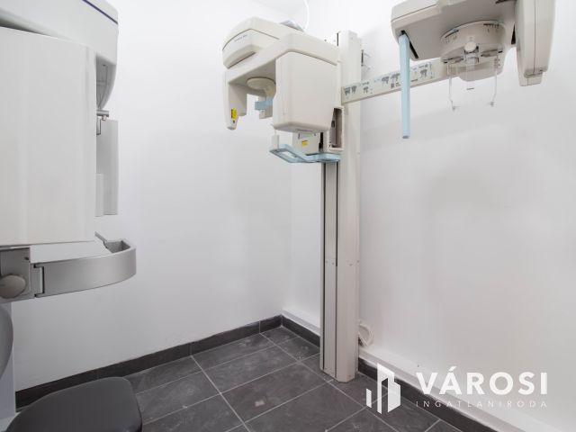 25 m2-es felszerelt, berendezett fogászati rendelő Újbudán