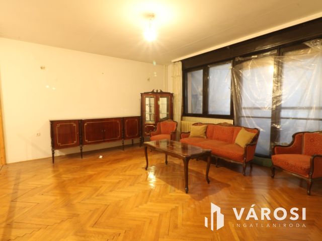 Irodának is alkalmas családi ház felsővároson!