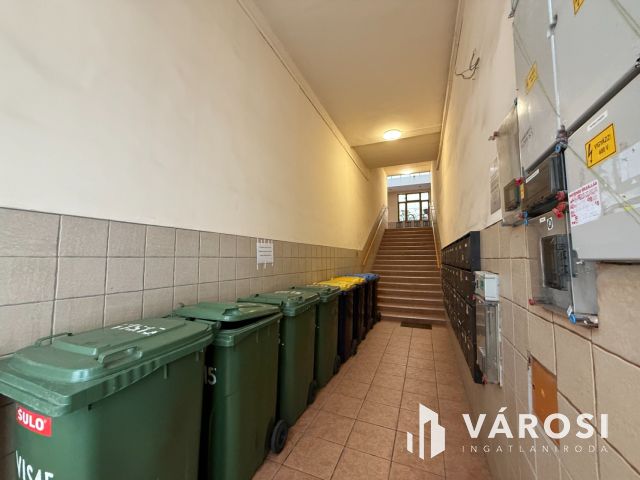 Galériás okosotthon eladó a körúthoz közel!