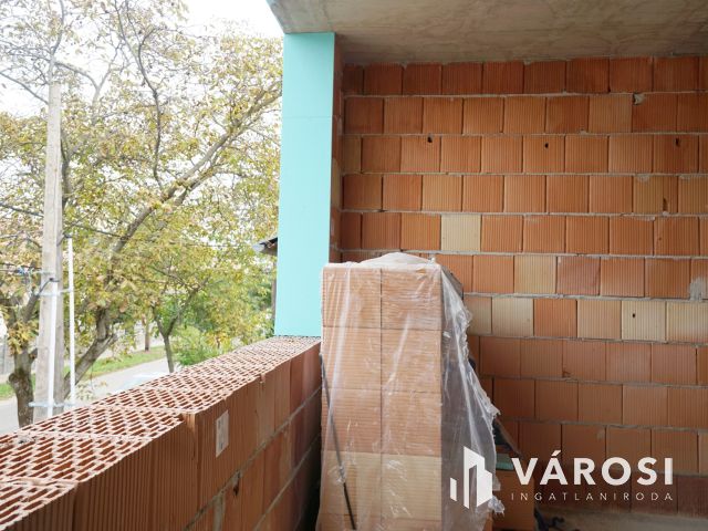 Prémium tetőteraszos, új építésű lakás Bókaitelepen