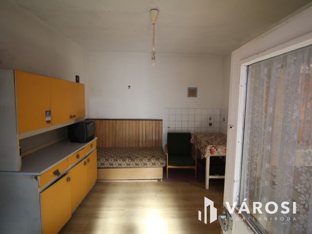 Kedvező áron eladó családi ház Vizsláson