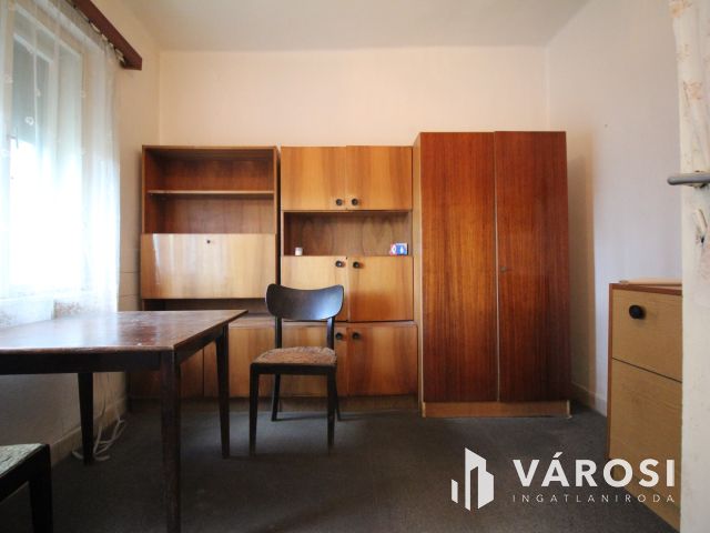 Kedvező áron eladó családi ház Vizsláson