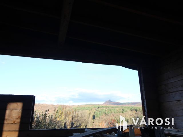 Eladó üdülőtelek