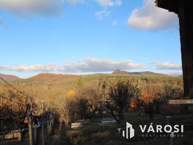 Eladó üdülőtelek