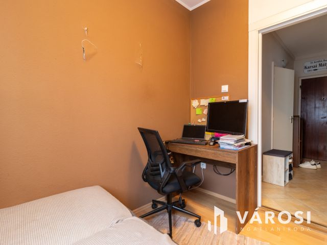 Eladó 2+1 félszobás lakás Óbudán