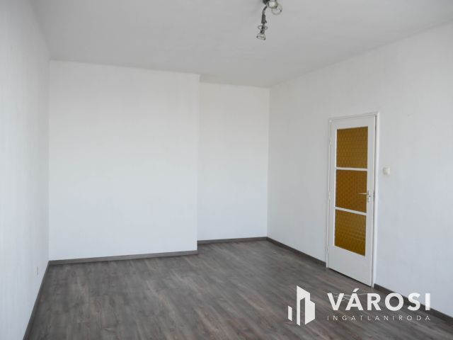 Első lakás Győrben, jó áron, jó helyen