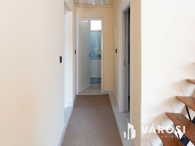 Két lakrész, nagy telek, végtelen lehetőségek