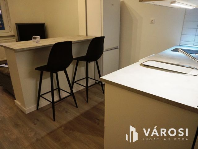 Tömegközlekedés centrumában