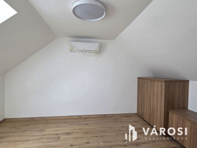 Új, Belvárosi, Berendezett premium lakás-Debrecenben