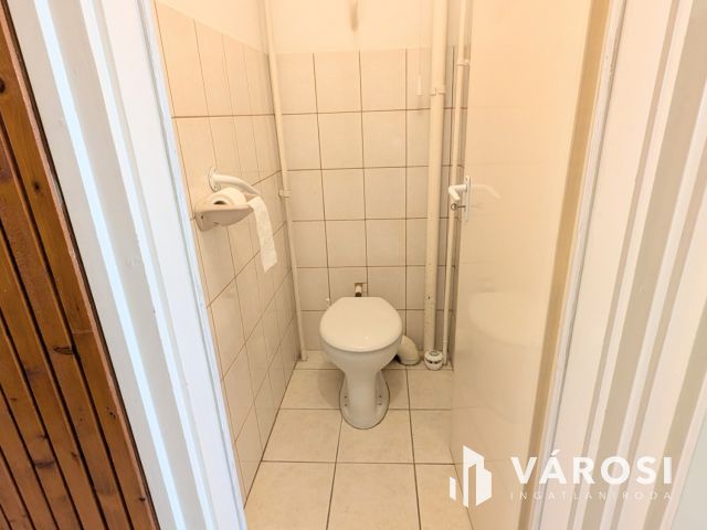 Belvárosi sorház a Tomori utcánál!