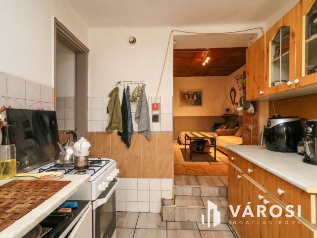 Hangulatos családi ház Újkígyóson, nagy kerttel
